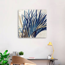 Easing Palm I