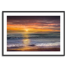 Sundown Descanso Beach